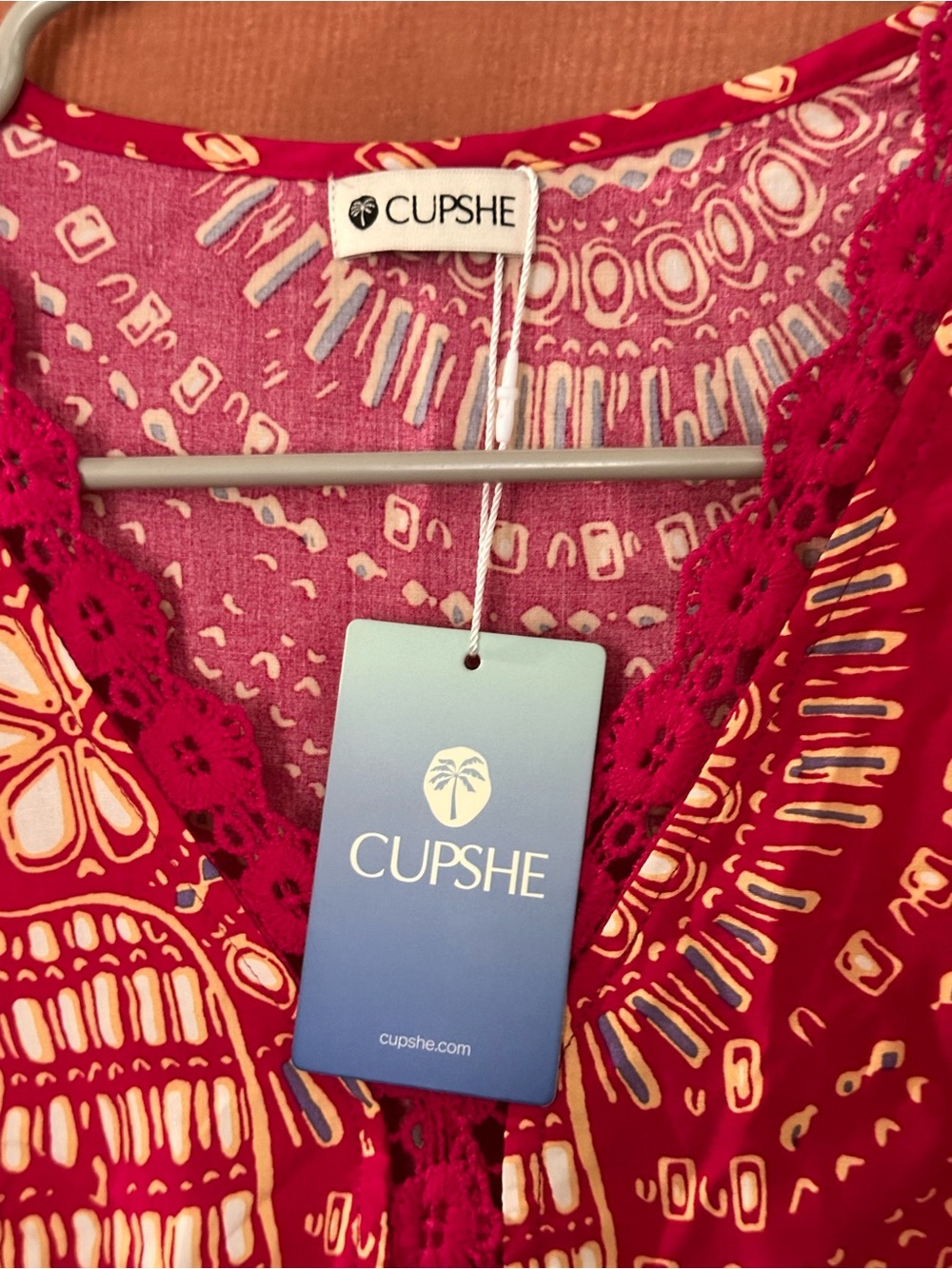 Cupshe Lightweight Swimsuit Cover - Picture 2 of 4